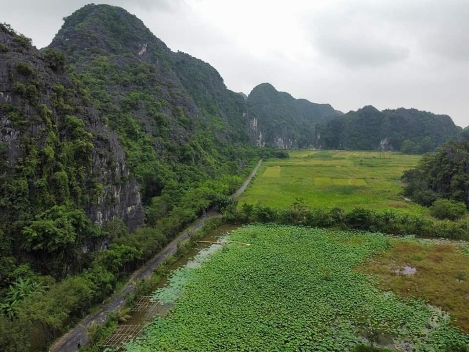 Thung Sen Tam Coc Chalets Ninh Binh Exterior photo