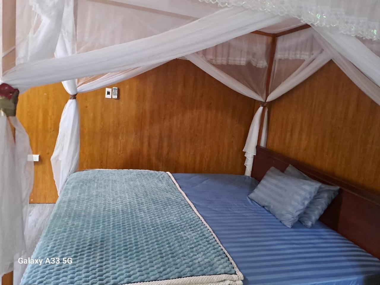 Thung Sen Tam Coc Chalets Ninh Binh Exterior photo