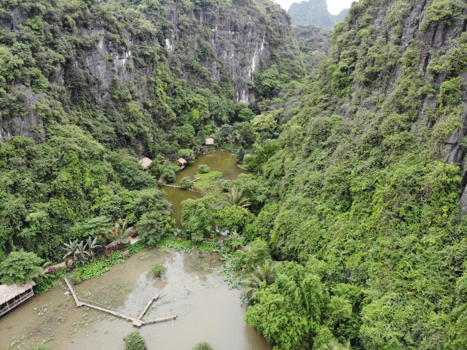 Thung Sen Tam Coc Chalets Ninh Binh Exterior photo