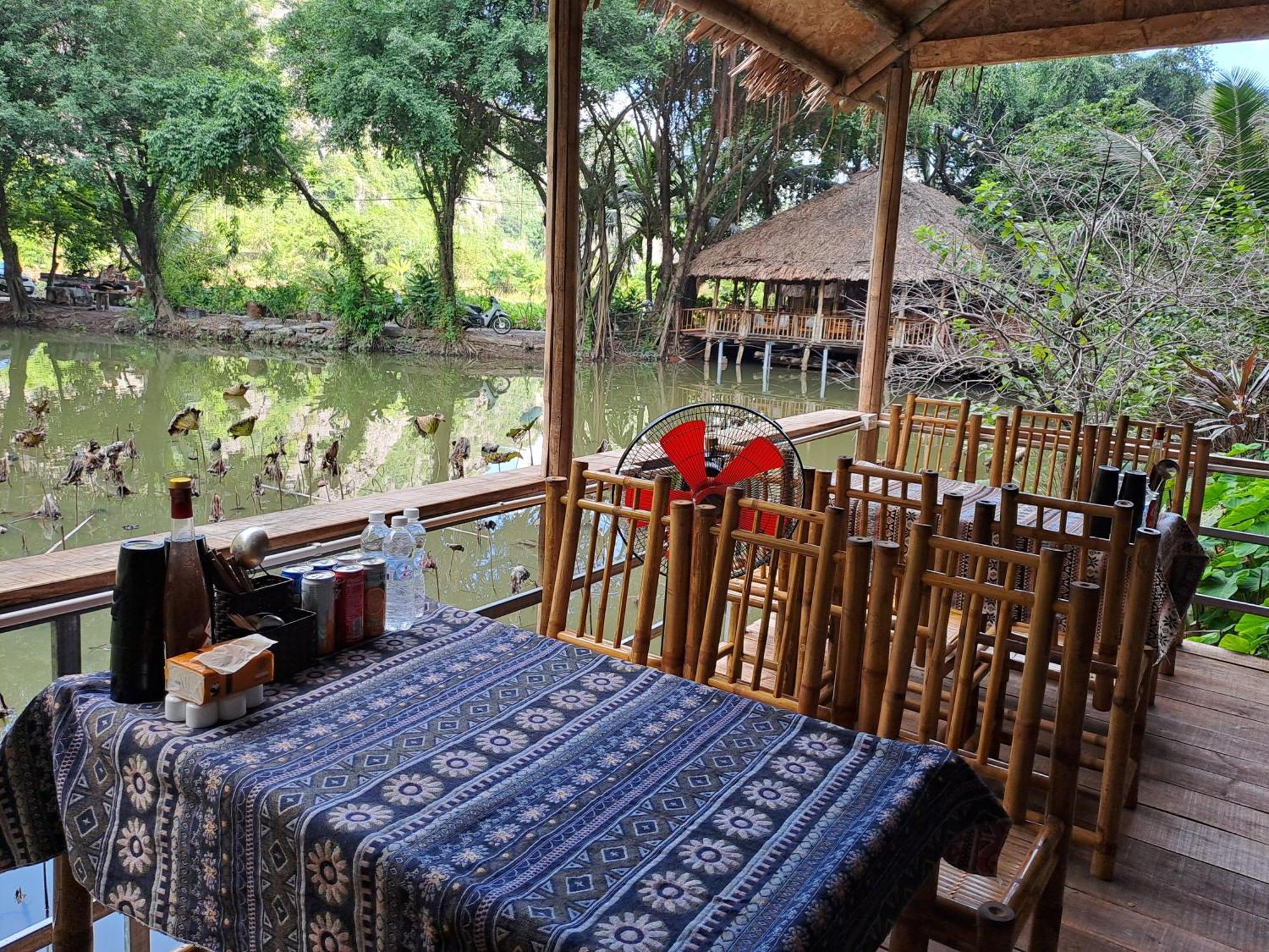 Thung Sen Tam Coc Chalets Ninh Binh Room photo